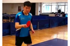 乒乓球技术解析：刚学正手拉下旋球，如何拉的更稳？