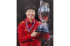 把名字刻在世乒赛单打奖杯上的中国人之---李晓霞